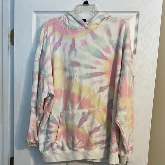 No Boundaries Pastel Tie-Dye Hoodie - Picture 1 of 3